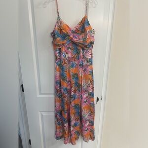 Entro floral print pant suit